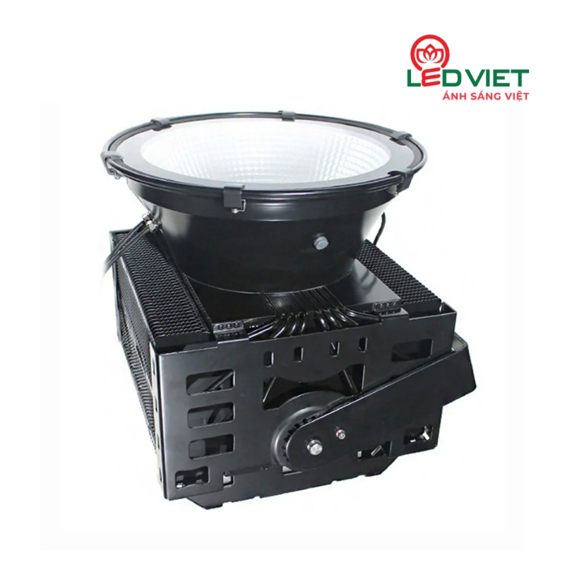 Đèn pha cẩu 800W Chip Lumiled Nguồn Done