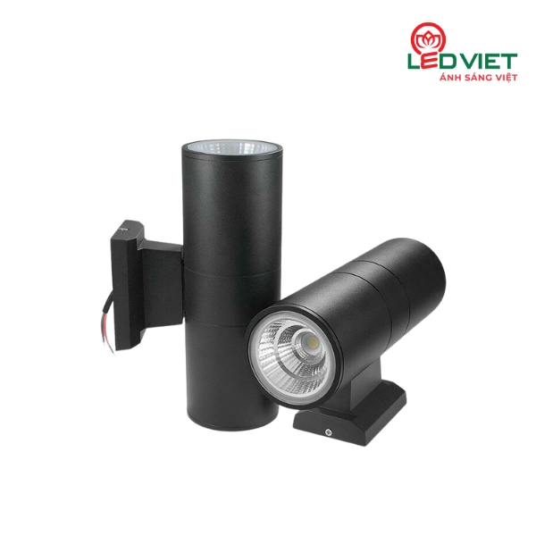 Đèn tường ngoài trời