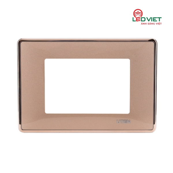 Mặt nhựa 3 thiết bị Q120