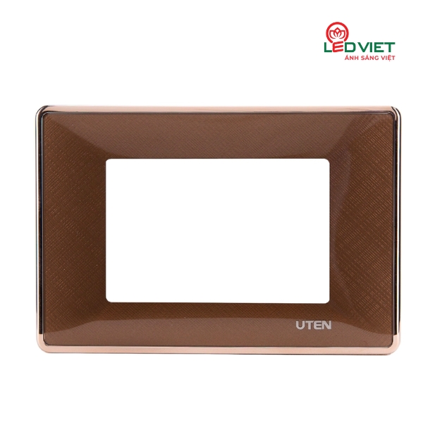 Mặt nhựa 3 thiết bị Q120