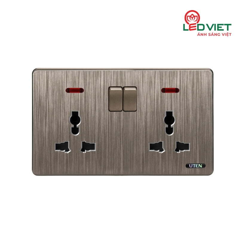 Ổ cắm đôi 3 chấu có công tắc S400-2KZ13/N