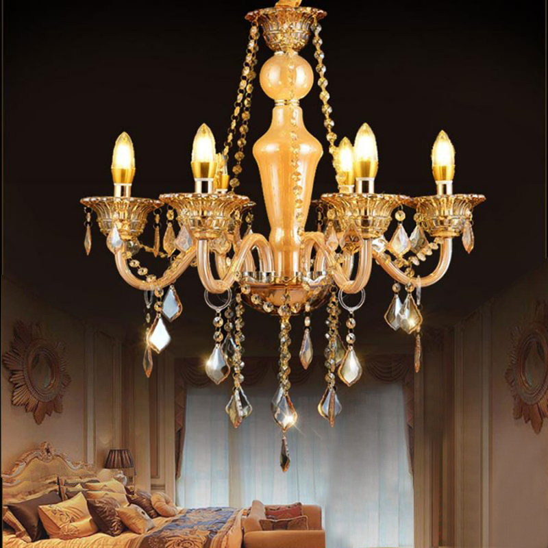 Thợ Lắp Đặt Đèn Chùm Tại Hà Nội