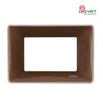 Mặt nhựa 3 thiết bị Q120