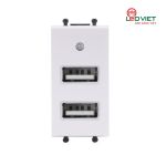 Ổ cắm đôi USB Q120B-2USB