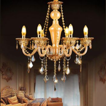 Thợ Lắp Đặt Đèn Chùm Tại Hà Nội